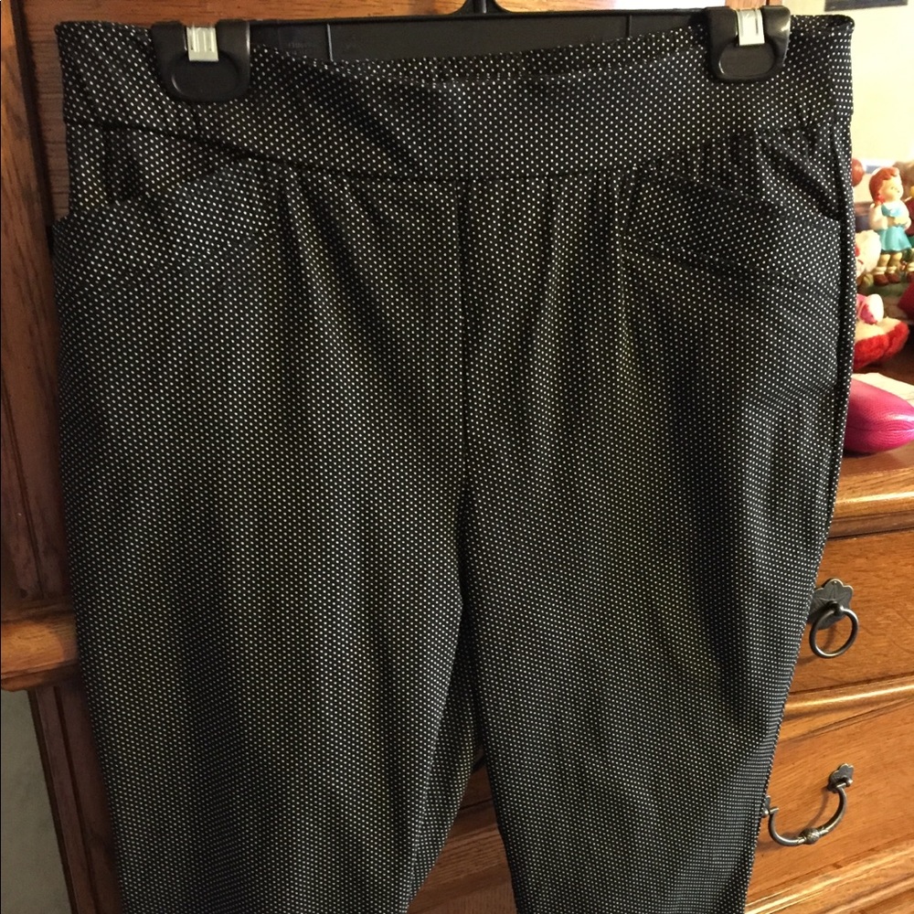 Worn once capris.